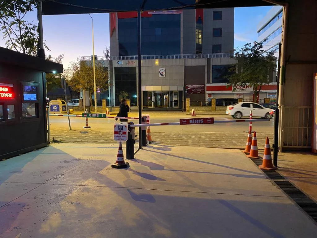 Günsa Ücretli Otopark saha fotoğrafı 3
